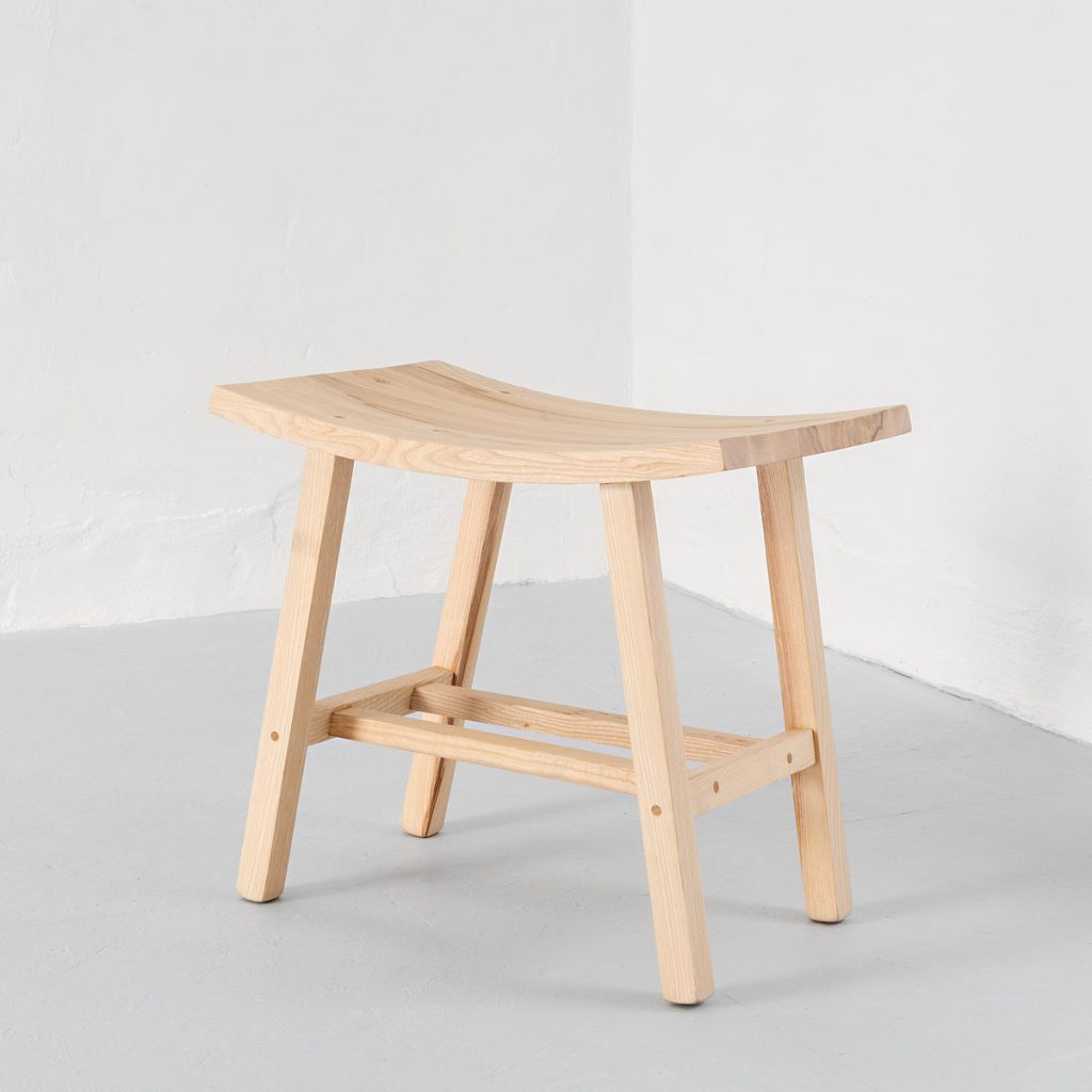 Handmade Bare Wood Stool | Hout Design